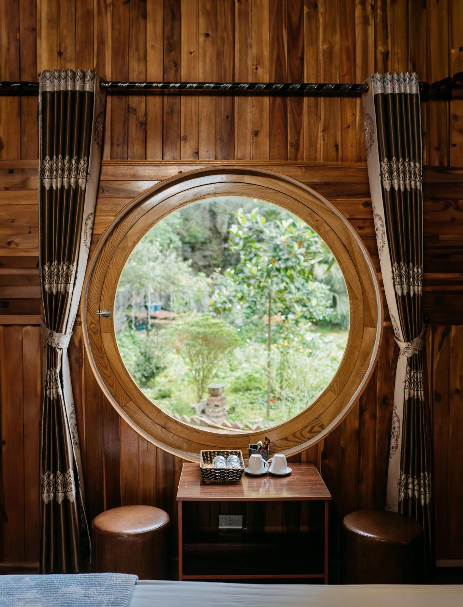 Ferienwohnung Trang An Mountain House Ninh Binh Exterior foto
